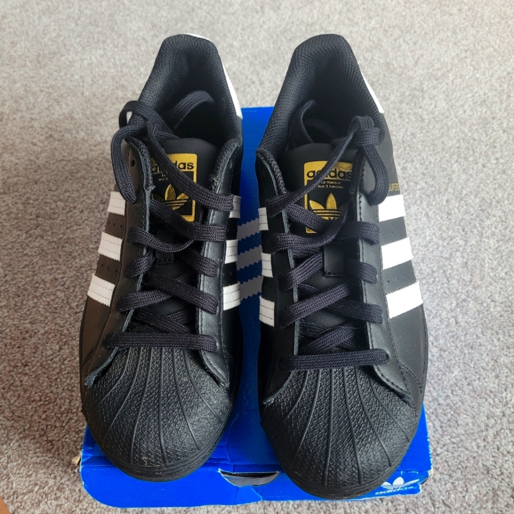 Youth Adidas Superstar J